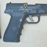 Un bărbat a fost prins pe faleza din Tuzla cu un pistol airsoft asupra sa Imagine WhatsApp 2025 05 20 la 16.09.35 492f37c3