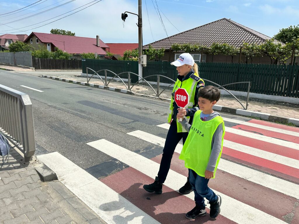 Patrula școlară din Tuzla, alături de polițiști Imagine WhatsApp 2025 05 23 la 13.53.12 5a32ef85