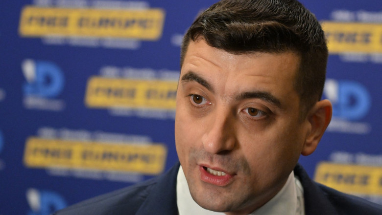 AUR promite în programul de guvernare „Case la 1 leu”, după ce Simion a recunoscut că au fost o păcăleală casele la 35.000 de euro MDY2YjA2NzNiOTkwMTVhYTc2MTE1YzE1Zg.thumb