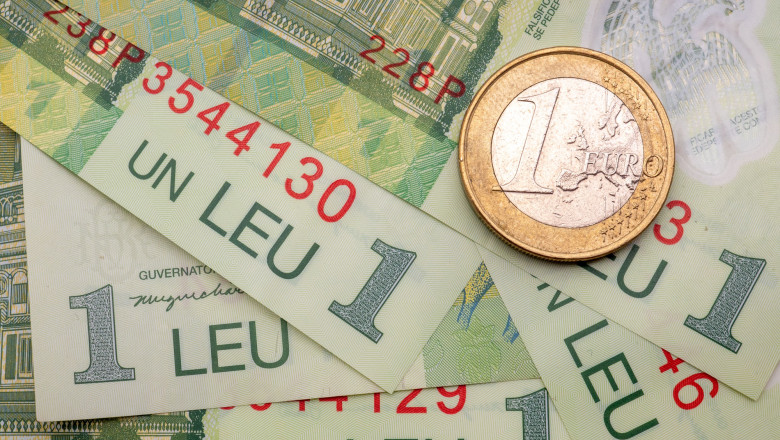 Leul se apreciază față de euro, dar scade față de dolar MTRjY2U2ZDJhNDQzZWZmODNmNmFjNTM4NmY0NTQ4YjM.thumb