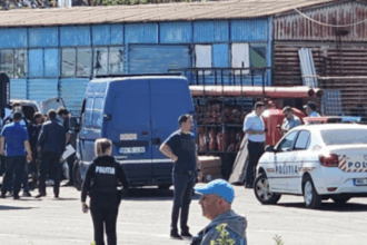 Tânăr de 19 ani, condamnat după ce a furat din curtea unei societăți de autobuze din Mangalia cu scopul de a cumpăra țigări și dulciuri Screenshot 2025 05 06 175311