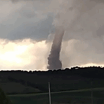 VIDEO Tornadă, în loclitatea Horia, Tulcea. Avertizare meteo cod portocaliu. Pompierii se pregătesc să intervină UPDATE Screenshot 2025 05 07 195732
