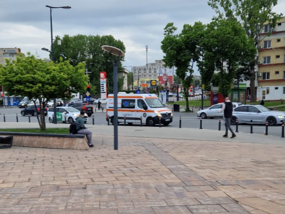 FOTO VIDEO Medicii au intervenit la City Mall / Un copil a avut nevoie de îngrijiri medicale UPDATE 2 FOTO VIDEO Medicii au intervenit la City Mall / Un copil a avut nevoie de îngrijiri medicale UPDATE Screenshot 2025 05 10 193413