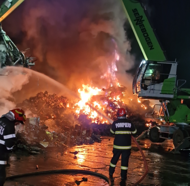 Galerie FOTO&VIDEO Sute de tone au ars sâmbătă dimineață în Portul Agigea Sud / A intervenit SMURD / UPDATE Screenshot 2025 05 31 085514