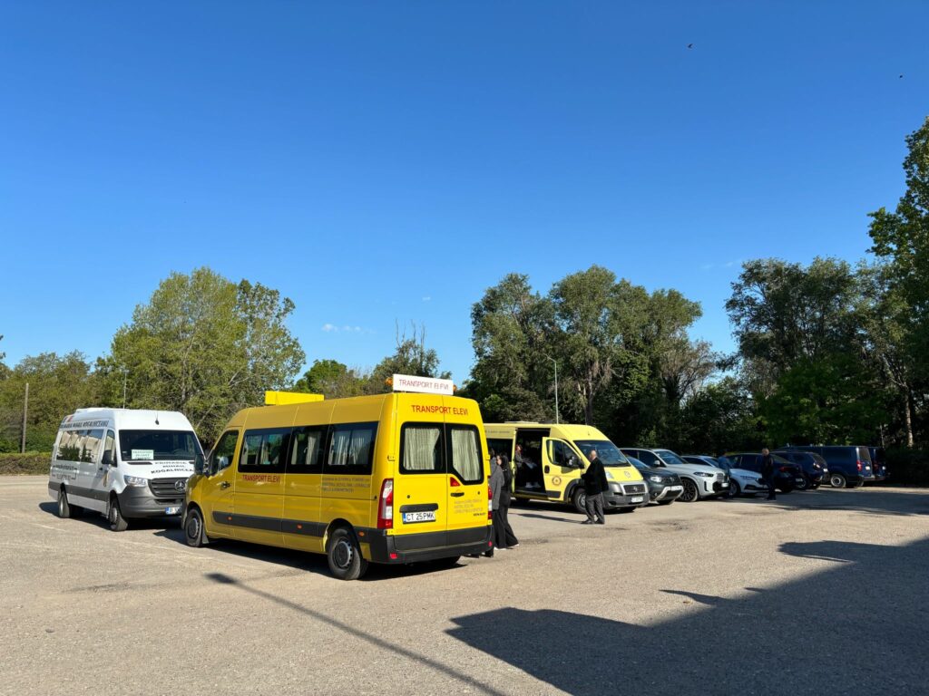 FOTO VIDEO Prefectura Constanța: Procesul de predare a buletinelor de vot și a celorlalte materiale electorale este în desfășurare WhatsApp Image 2025 05 03 at 08.40.05