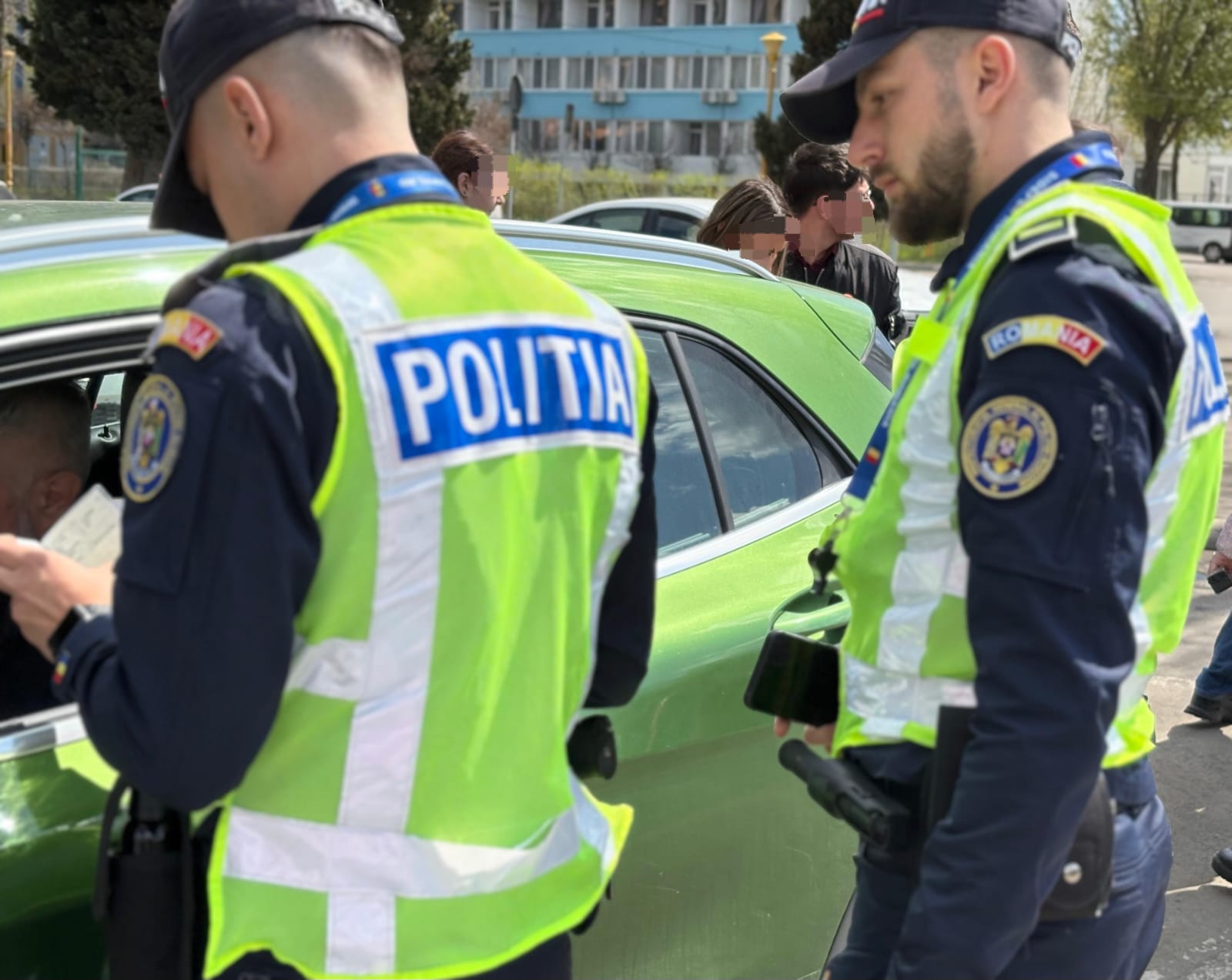 Acțiune Blitz a Poliției în Constanța: Amenzi de peste 9.000 de lei și un certificat de înmatriculare retras WhatsApp Image 2025 05 03 at 21.29.13