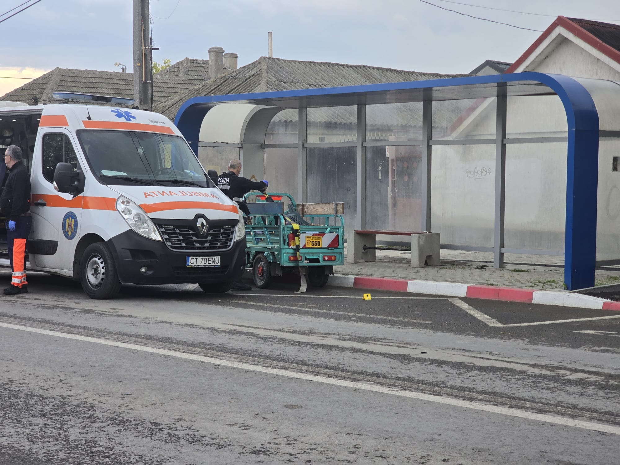 FOTO Accident cu o victimă, în Năvodari / Șoferul unei trotinete a fugit după ce a intrat într-un triciclu UPDATE WhatsApp Image 2025 05 05 at 18.32.02