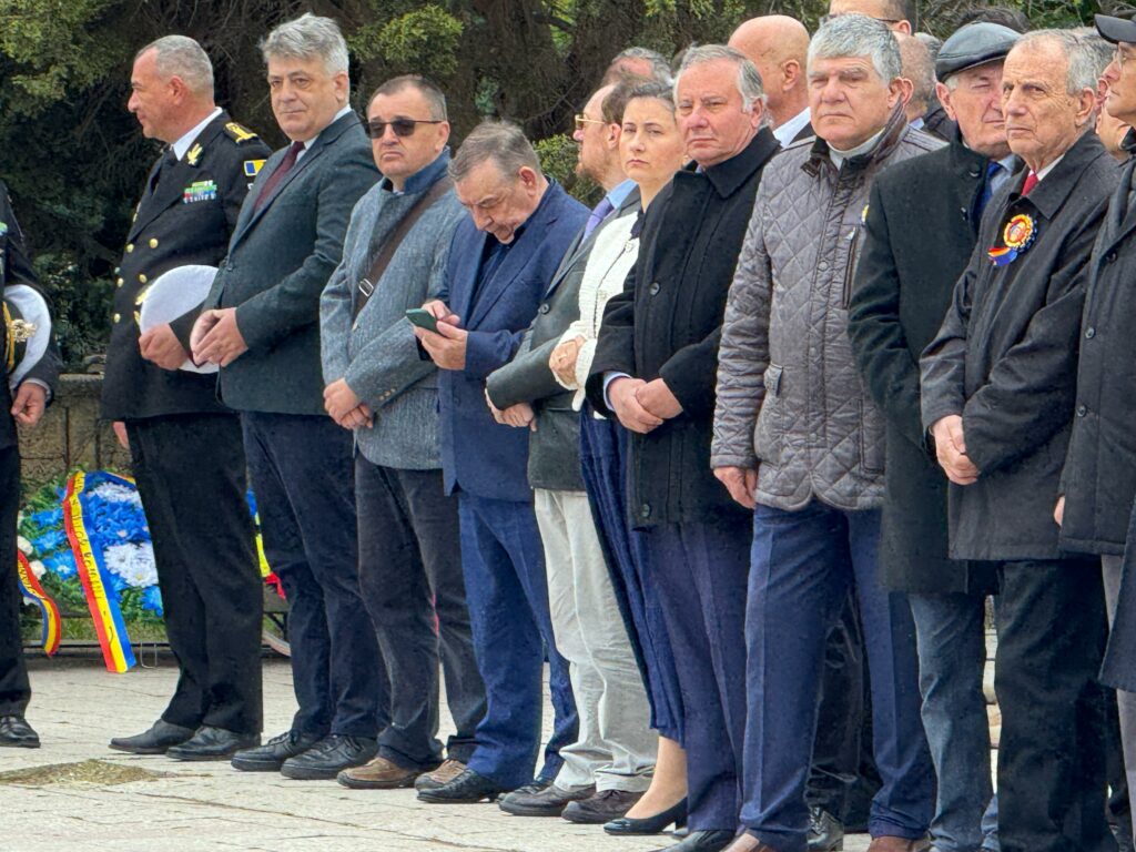 FOTO VIDEO Ziua Independenței Naționale a României, sărbătorită la Constanța 8 FOTO VIDEO Ziua Independenței Naționale a României, sărbătorită la Constanța WhatsApp Image 2025 05 10 at 11.16.15