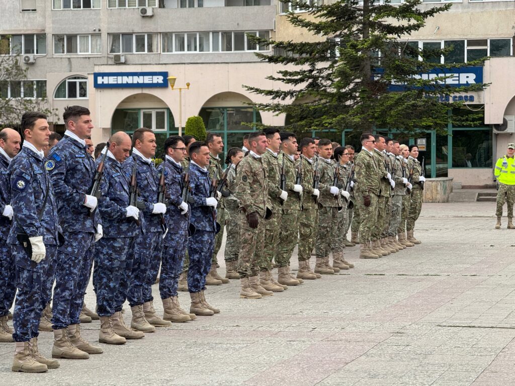 FOTO VIDEO Ziua Independenței Naționale a României, sărbătorită la Constanța 19 FOTO VIDEO Ziua Independenței Naționale a României, sărbătorită la Constanța WhatsApp Image 2025 05 10 at 11.16.20 3