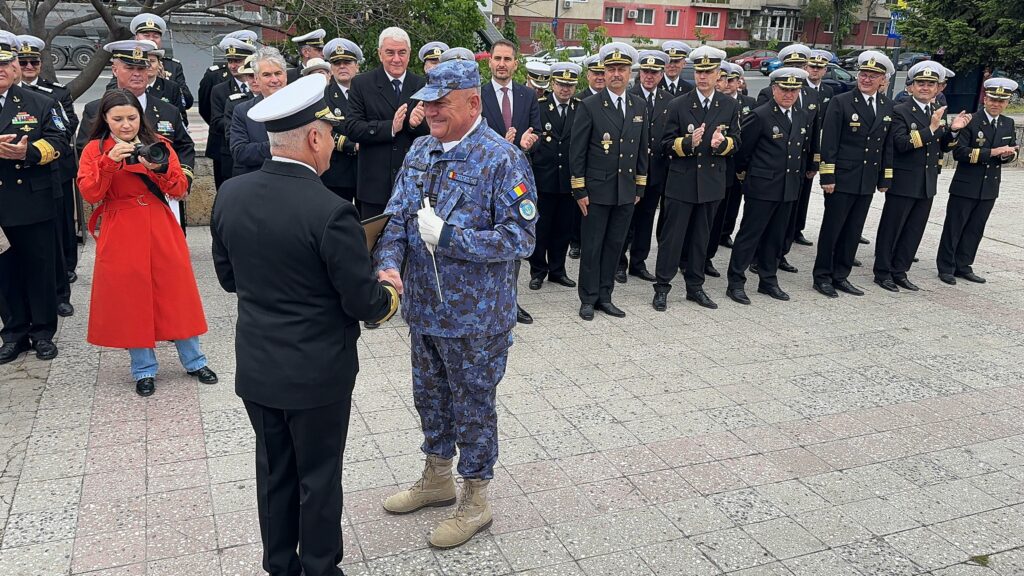 FOTO VIDEO Ziua Independenței Naționale a României, sărbătorită la Constanța 18 FOTO VIDEO Ziua Independenței Naționale a României, sărbătorită la Constanța WhatsApp Image 2025 05 10 at 11.21.57