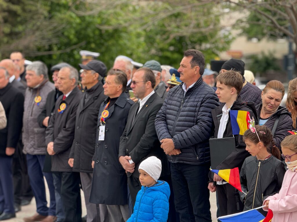 FOTO VIDEO Ziua Independenței Naționale a României, sărbătorită la Constanța 31 FOTO VIDEO Ziua Independenței Naționale a României, sărbătorită la Constanța WhatsApp Image 2025 05 10 at 11.34.32