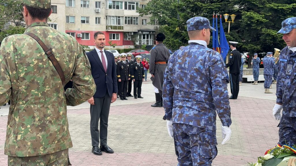 FOTO VIDEO Ziua Independenței Naționale a României, sărbătorită la Constanța 34 FOTO VIDEO Ziua Independenței Naționale a României, sărbătorită la Constanța WhatsApp Image 2025 05 10 at 11.49.21