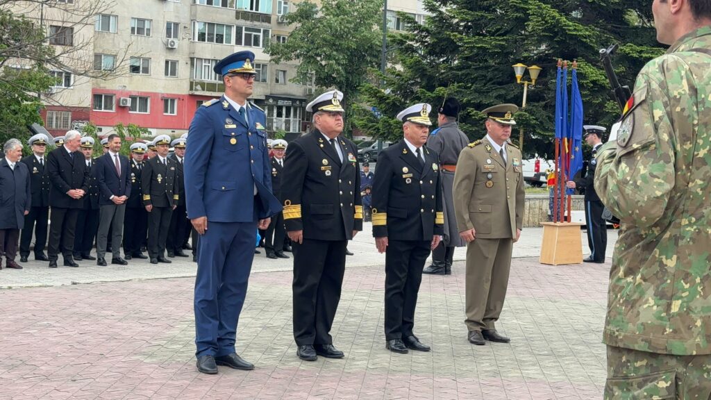 FOTO VIDEO Ziua Independenței Naționale a României, sărbătorită la Constanța 37 FOTO VIDEO Ziua Independenței Naționale a României, sărbătorită la Constanța WhatsApp Image 2025 05 10 at 11.49.52