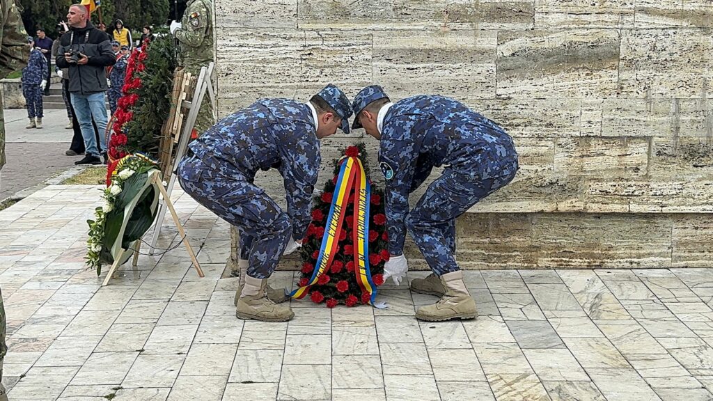 FOTO VIDEO Ziua Independenței Naționale a României, sărbătorită la Constanța 39 FOTO VIDEO Ziua Independenței Naționale a României, sărbătorită la Constanța WhatsApp Image 2025 05 10 at 11.50.13