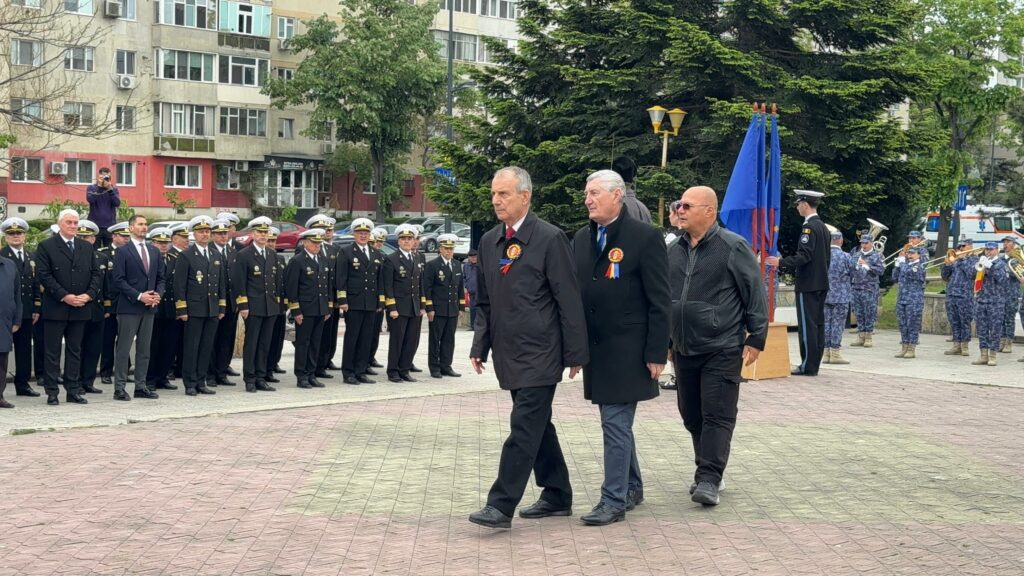 FOTO VIDEO Ziua Independenței Naționale a României, sărbătorită la Constanța 47 FOTO VIDEO Ziua Independenței Naționale a României, sărbătorită la Constanța WhatsApp Image 2025 05 10 at 11.54.10