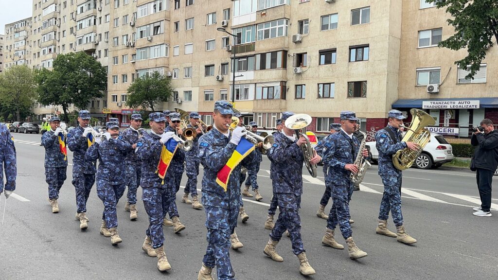 FOTO VIDEO Ziua Independenței Naționale a României, sărbătorită la Constanța 58 FOTO VIDEO Ziua Independenței Naționale a României, sărbătorită la Constanța WhatsApp Image 2025 05 10 at 11.55.31