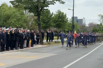 „Patrioții” AUR Constanța au LIPSIT de la manifestația de Ziua Independenței/ SOS le dă lecții FOTO WhatsApp Image 2025 05 11 at 03.04.14