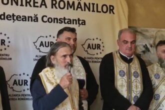 FOTO UPDATE Teodosie, inculpat într-un dosar DNA, a decis să sfințească sediul AUR Constanța cu o săptămână înainte de alegeri WhatsApp Image 2025 05 11 at 14.00.40