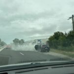 FOTO Alertă la intrarea în Mangalia! O maşină a luat foc WhatsApp Image 2025 05 25 at 10.46.16