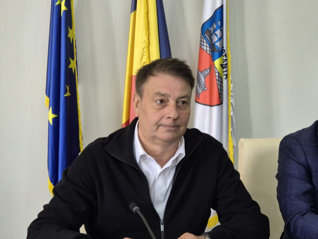 FOTO VIDEO Consiliul Județean Constanța votează rectificarea bugetului județului pe 2025 LIVE TEXT 4 FOTO VIDEO Consiliul Județean Constanța votează rectificarea bugetului județului pe 2025 LIVE TEXT a736abac 7f50 4e00 8392 fecaf2744991
