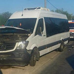 Cinci persoane rănite după un accident între un autoturism şi un microbuz pe DN71 / A fost activat Planul Roșu de Intervenție accident dambovita