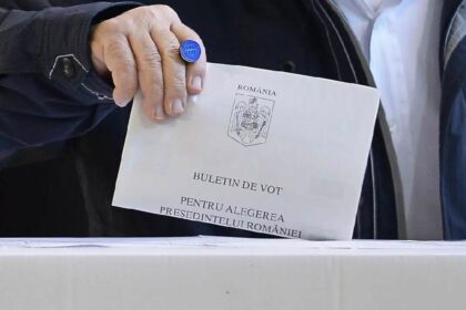Un bărbat s-a ales cu dosar penal după ce a rupt buletinul de vot buletin 1747563915