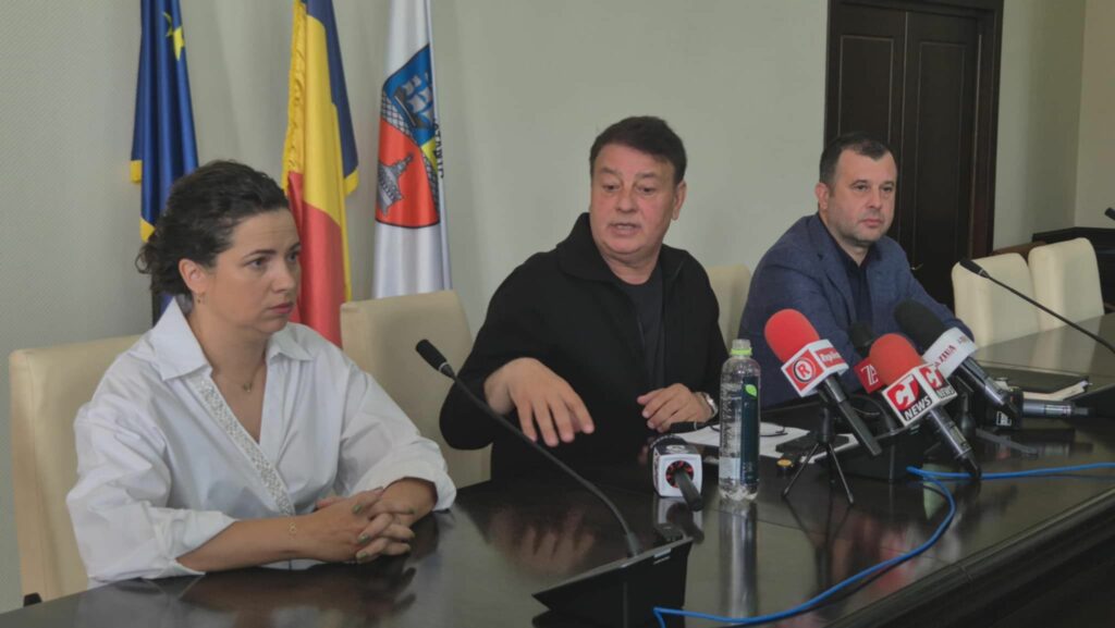 FOTO VIDEO Florin Mitroi: „Posibil vicepreședinte va fi Claudiu Palaz, posibil PSD” 2 FOTO VIDEO Florin Mitroi: „Posibil vicepreședinte va fi Claudiu Palaz, posibil PSD” c46beef4 2126 481b bf0c 774a78b34c8a