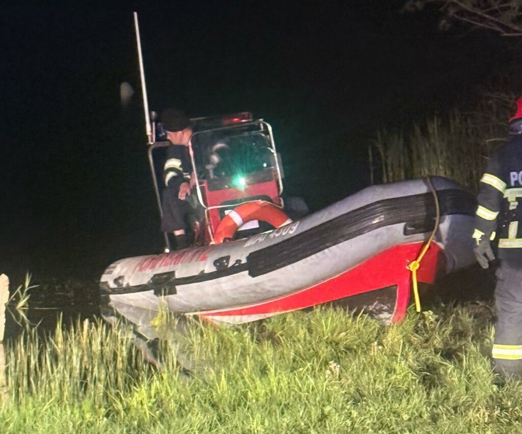 A fost găsit trupul bărbatului căzut în balta Conacu, județul Constanța 2 A fost găsit trupul bărbatului căzut în balta Conacu, județul Constanța cac1f33e 5ae2 432c 91c7 5462007a23b1