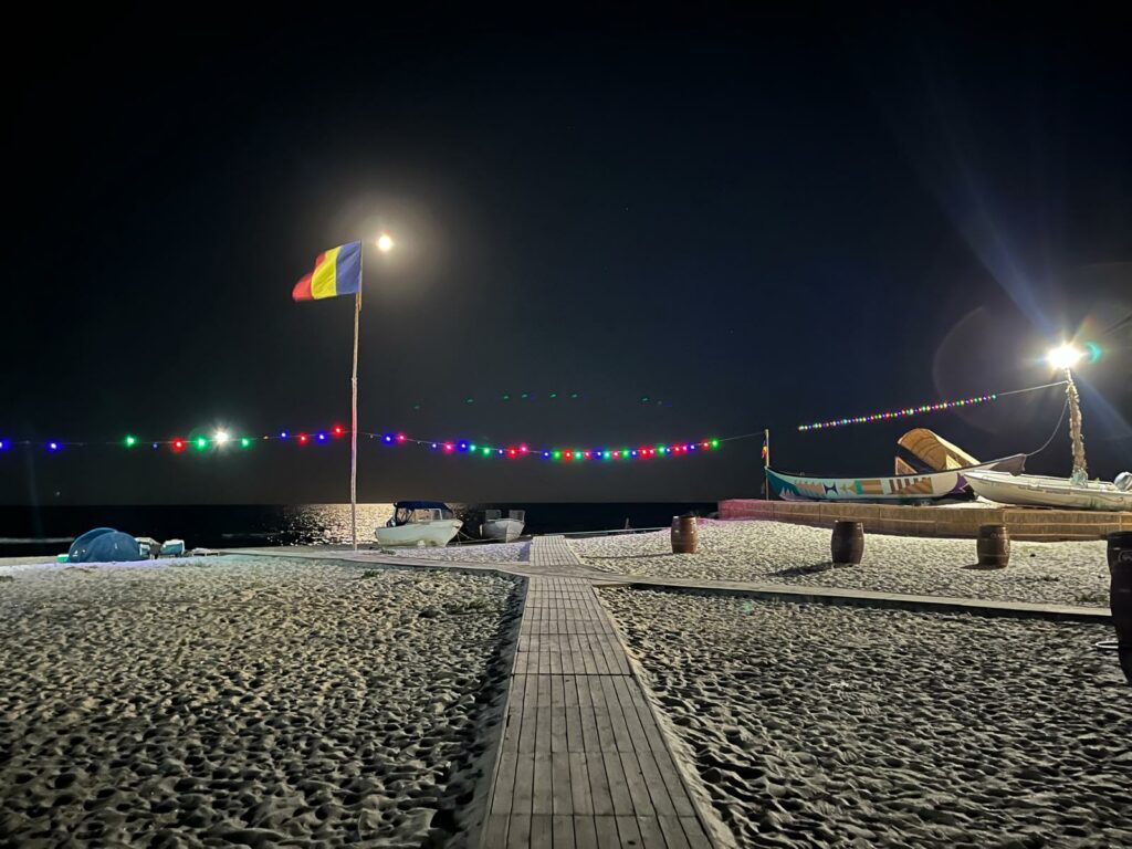 FOTO Din ce în ce mai mulți turiști fug de agitația din Mamaia și aleg litoralul sălbatic din Corbu și Vadu/ Firmele se înmulțesc în zonă 4 FOTO Din ce în ce mai mulți turiști fug de agitația din Mamaia și aleg litoralul sălbatic din Corbu și Vadu/ Firmele se înmulțesc în zonă d2470b4a 96ce 4deb 8c63 480915347c06
