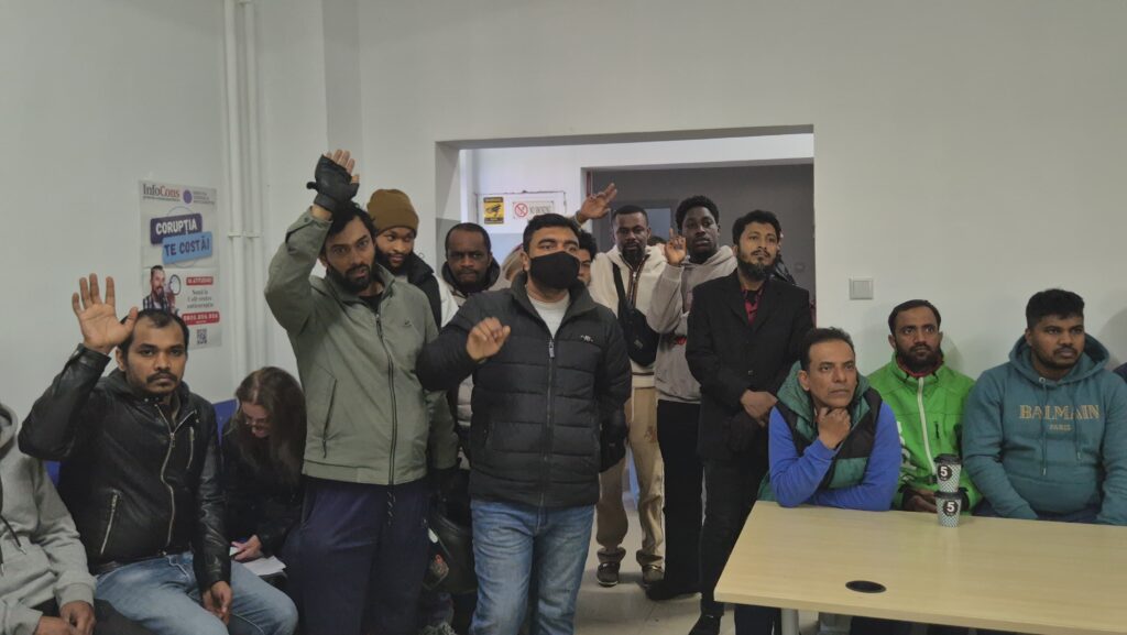 FOTO VIDEO IPJ Constanța, activitate desfășurată alături de imigranții din județ 4 FOTO VIDEO IPJ Constanța, activitate desfășurată alături de imigranții din județ f61d3963 d11e 4aec a305 240fd99965d8