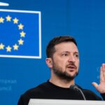 Președintele Volodimir Zelenski anunță că l-a invitat în Ucraina pe Nicușor Dan: „Respectăm România și alegerea poporului” licensed image