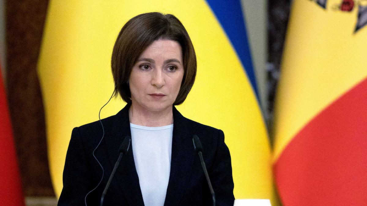 Maia Sandu îi îndeamnă pe moldovenii care au și cetățenie română să îl voteze pe Nicușor Dan: „Noi știm cât valorează libertatea” maia sandu ii indeamna pe moldovenii care au si cetatenie romana sa il voteze pe nicusor dan noi stim cat valoreaza libertatea 972286