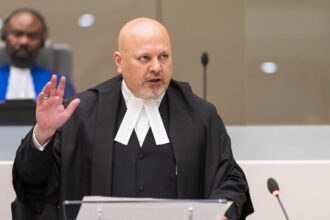 Procurorul-şef al Curţii Penale Internaţionale își anunță retragerea temporară din funcţie / Ce acuzații grave i se aduc media 173950763544566400