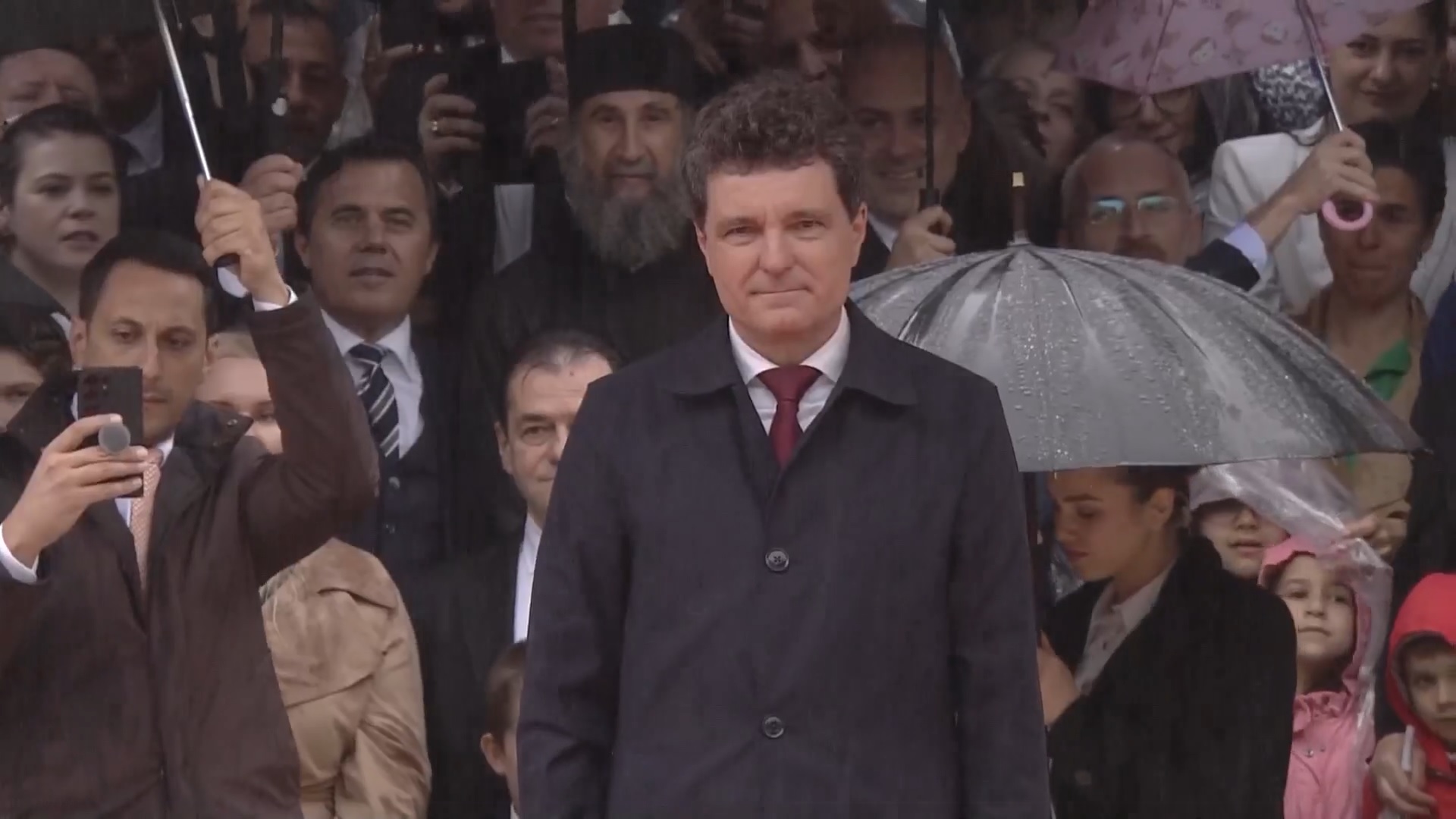 VIDEO Nicușor Dan a ajuns la Palatul Cotroceni, la ceremonia de predare-primire a mandatului de președinte nicusor cotroceni
