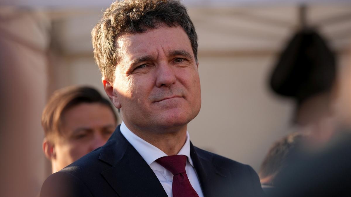 Nicușor Dan: „Prioritatea principală în această perioadă este corectarea deficitului bugetar” nicusor dan prioritatea principala in aceasta perioada este corectarea deficitului bugetar 974380