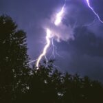 Tragedie! Un tânăr a murit, iar altul a fost grav rănit, după ce au fost loviţi de fulger pexels tanya gorelova 2199357 3933949 1