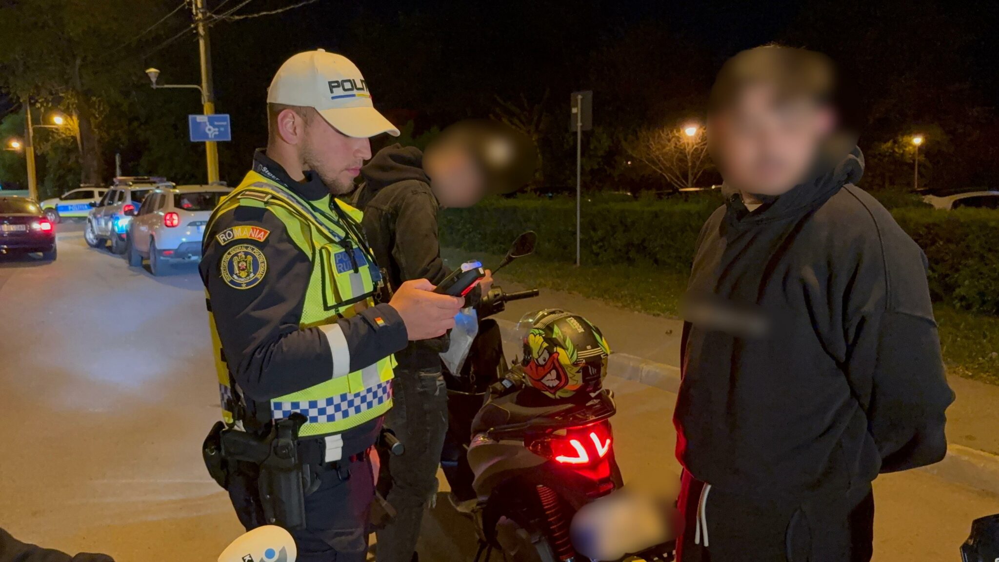 Mai mulți pietoni și bicicliști au fost sancționați de către polițiștii constănțeni/ Amenzile au depășit 250.000 de lei pietoni biciclisti
