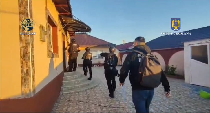 VIDEO Percheziții în Hârșova, Năvodari, Fetești și Gura Ialomiței: Peste 20 de victime exploatate sexual în Europa sww