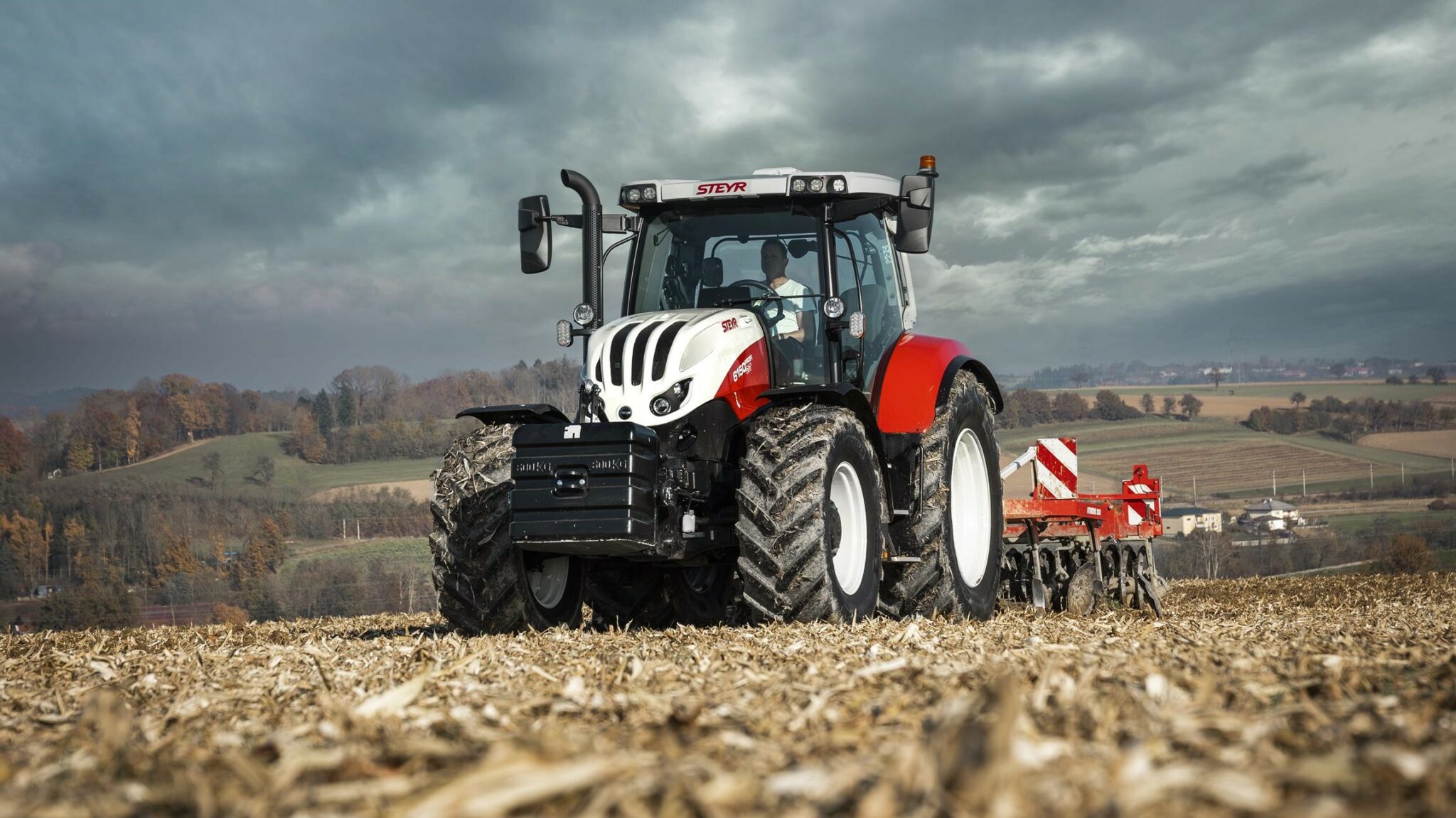 Începe Programul „Rabla pentru tractoare”, cu un buget de 500 de milioane de lei tractor