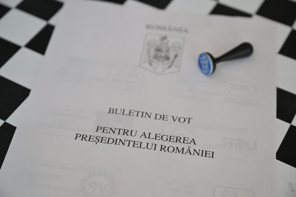 Turul 2 alegeri prezidențiale 2025/ Peste 6.700 de români au votat în străinătate turul 2 alegeri prezidentiale 2025 live text s au deschis primele sectii de votare in diaspora 972562