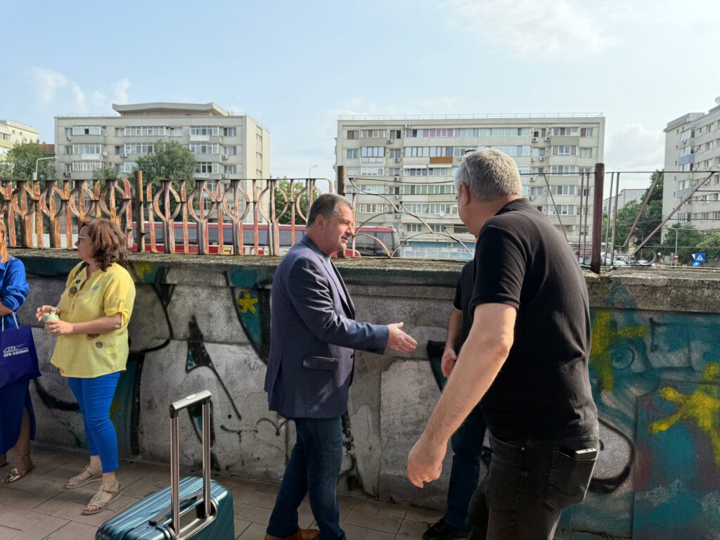 FOTO VIDEO Directorul CFR Călători a venit cu Trenul Soarelui la Constanța/ A fost lansat programul estival UPDATE 2 FOTO VIDEO Directorul CFR Călători a venit cu Trenul Soarelui la Constanța/ A fost lansat programul estival UPDATE 0802e1a1 da69 4589 b01a 378d7bfdd28d