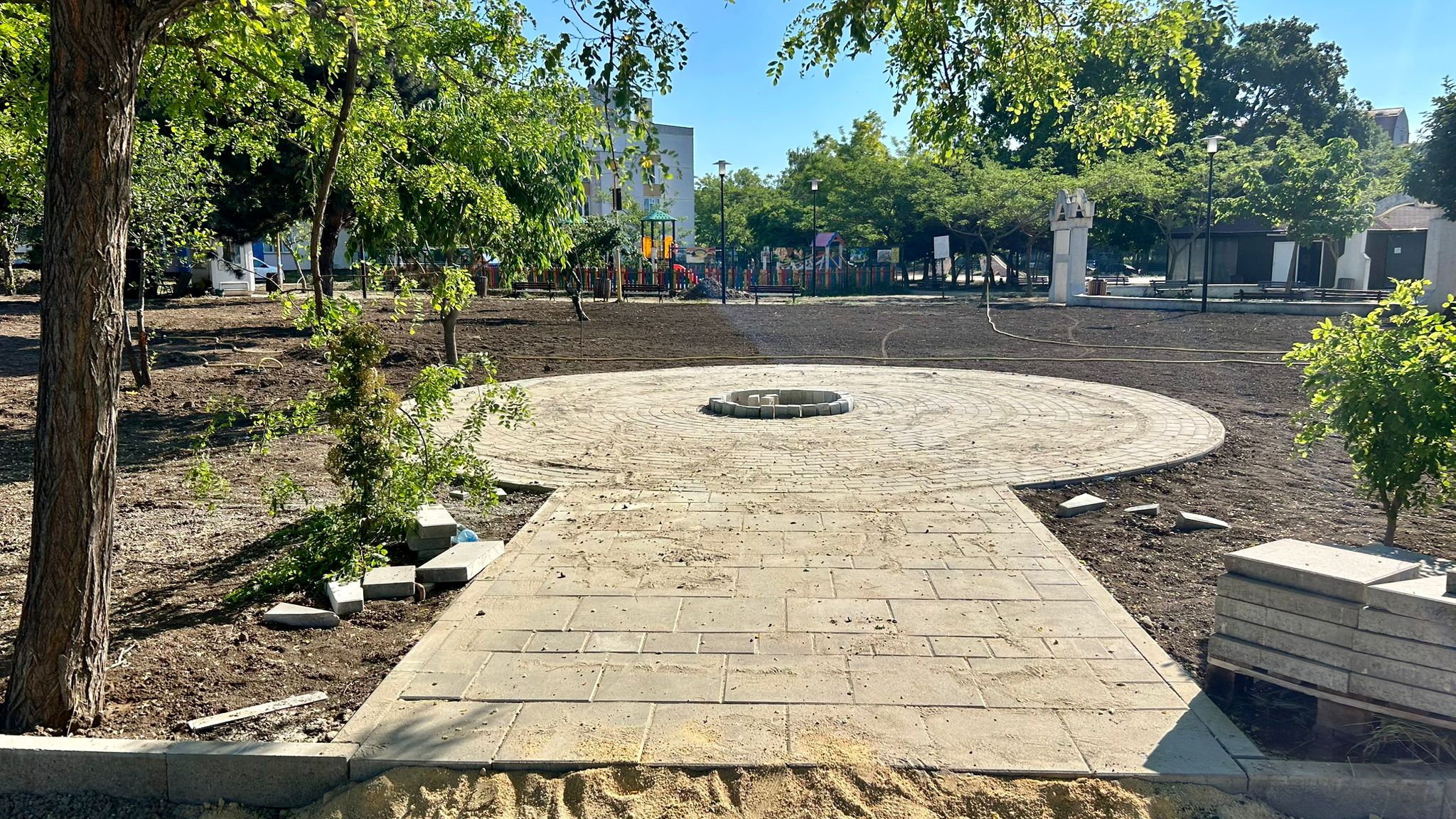 Parcul din Poarta 6 va fi transformat într-un spațiu de recreere modern 1 14