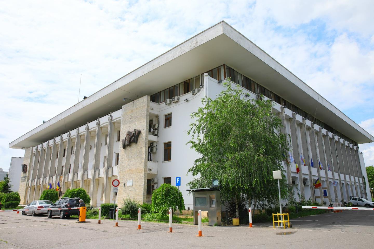 Începe modernizarea sistemului de iluminat public de pe strada Soveja! 1 18 1