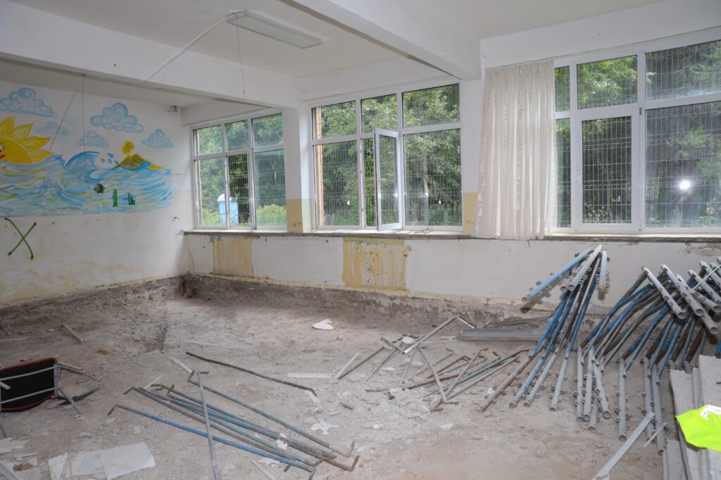 FOTO Grădinița „Steluțele Mării” din Constanța intră în reabilitare completă, cu fonduri PNRR 3 FOTO Grădinița „Steluțele Mării” din Constanța intră în reabilitare completă, cu fonduri PNRR 1 7 8 1