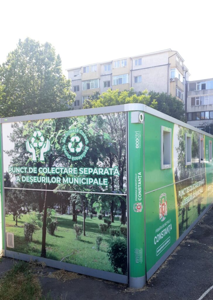 FOTO VIDEO Doi minori care au vandalizat trei camere de supraveghere au fost identificați de polițiștii locali 9 FOTO VIDEO Doi minori care au vandalizat trei camere de supraveghere au fost identificați de polițiștii locali 1 9 1