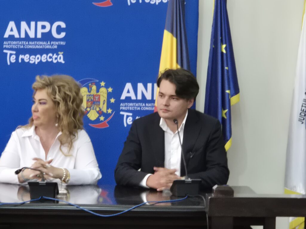 FOTO VIDEO Cristian Popescu Piedone deschide oficial Comandamentul Litoral 2025, la Constanța! Selly, prezent la conferință LIVE TEXT 7 FOTO VIDEO Cristian Popescu Piedone deschide oficial Comandamentul Litoral 2025, la Constanța! Selly, prezent la conferință LIVE TEXT 123a4599 0694 4b82 ad88 8da1bd7e3cc3