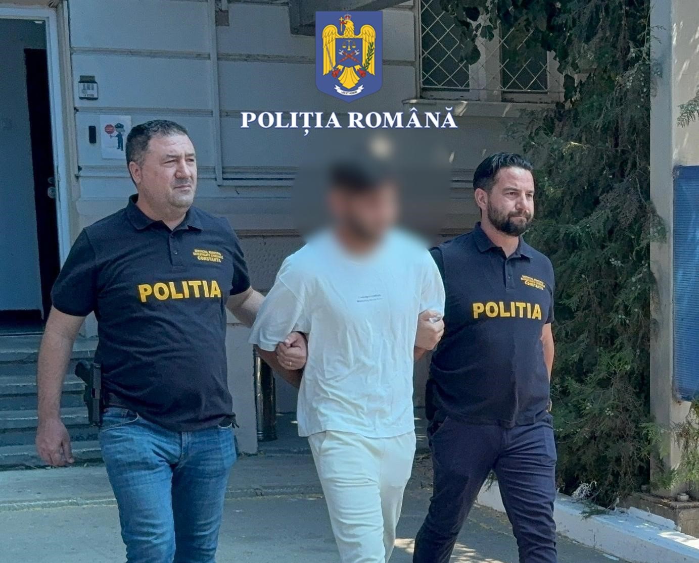 VIDEO Un tânăr a furat telefonul unui bărbat, în apropierea străzii Soveja, din Constanța 18efa66d adc7 4ddc 9ce9 ba358a6f5adc