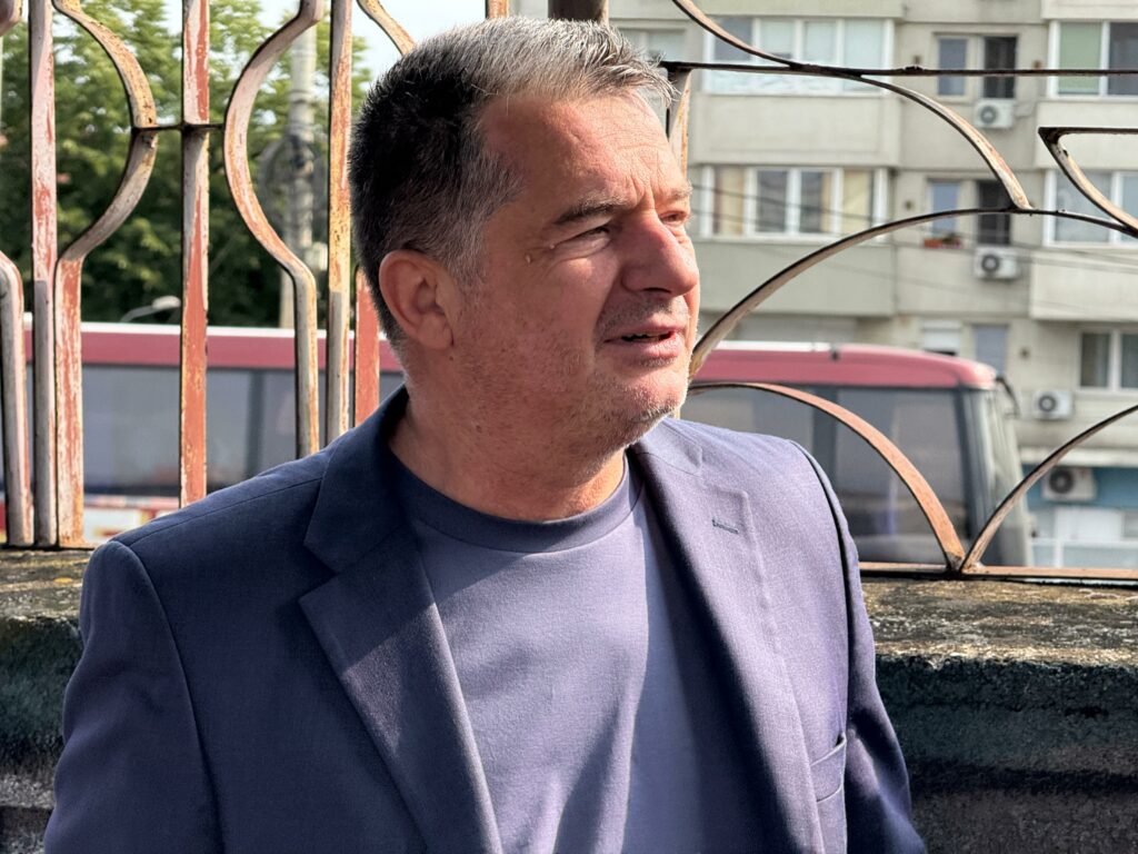 FOTO VIDEO Directorul CFR Călători a venit cu Trenul Soarelui la Constanța/ A fost lansat programul estival UPDATE 3 FOTO VIDEO Directorul CFR Călători a venit cu Trenul Soarelui la Constanța/ A fost lansat programul estival UPDATE 1987a57a 3935 4314 964d 515e52d9a3ae