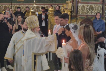 FOTO VIDEO Celebrul fotbalist Florinel Coman se căsătorește la Catedrala din Constanța/ ÎPS Teodosie oficiază ceremonia/ Este prezent și Gigi Becali UPDATE 2ca6d26d c9c9 4298 9c0a 134b0a3bd0e4