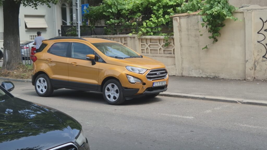 FOTO VIDEO Accident cu CINCI mașini implicate, la intersecția dintre străzile Răscoalei și Decebal 311609c4 3dd8 454f 8112 baa31b1d40e3